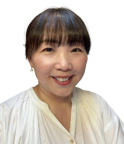 尾里 裕美（おざと ひろみ）